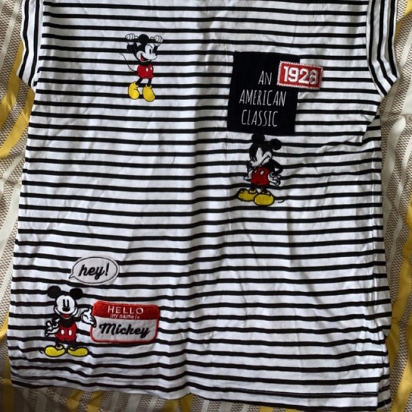 Mickey mouse t-shirt - Picture 2 of 3